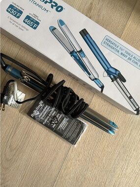 BaBylissPRO Blue Titanium 1 1/4” flat iron